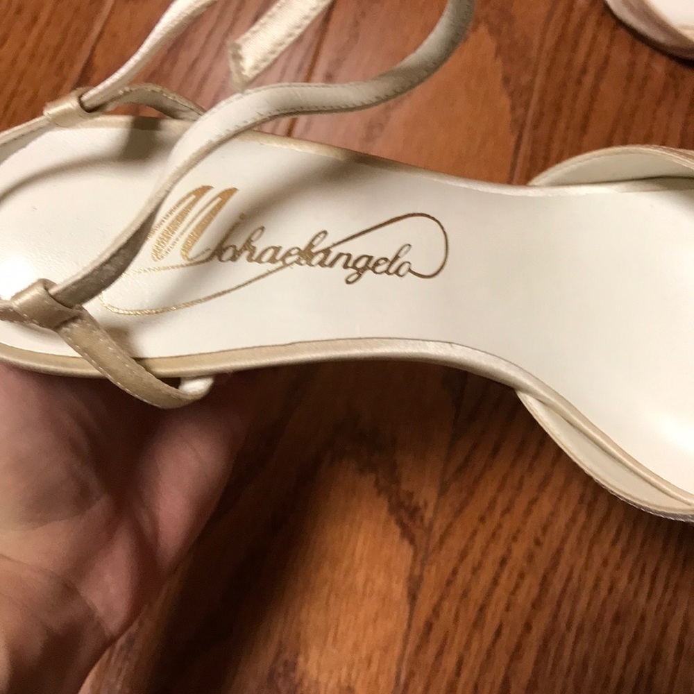 Michaelangelo satin ankle strap bridal sandals - Picture 7 of 10